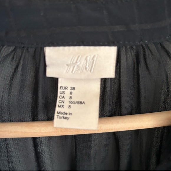 H&M Black Shirt - Picture 2 of 3